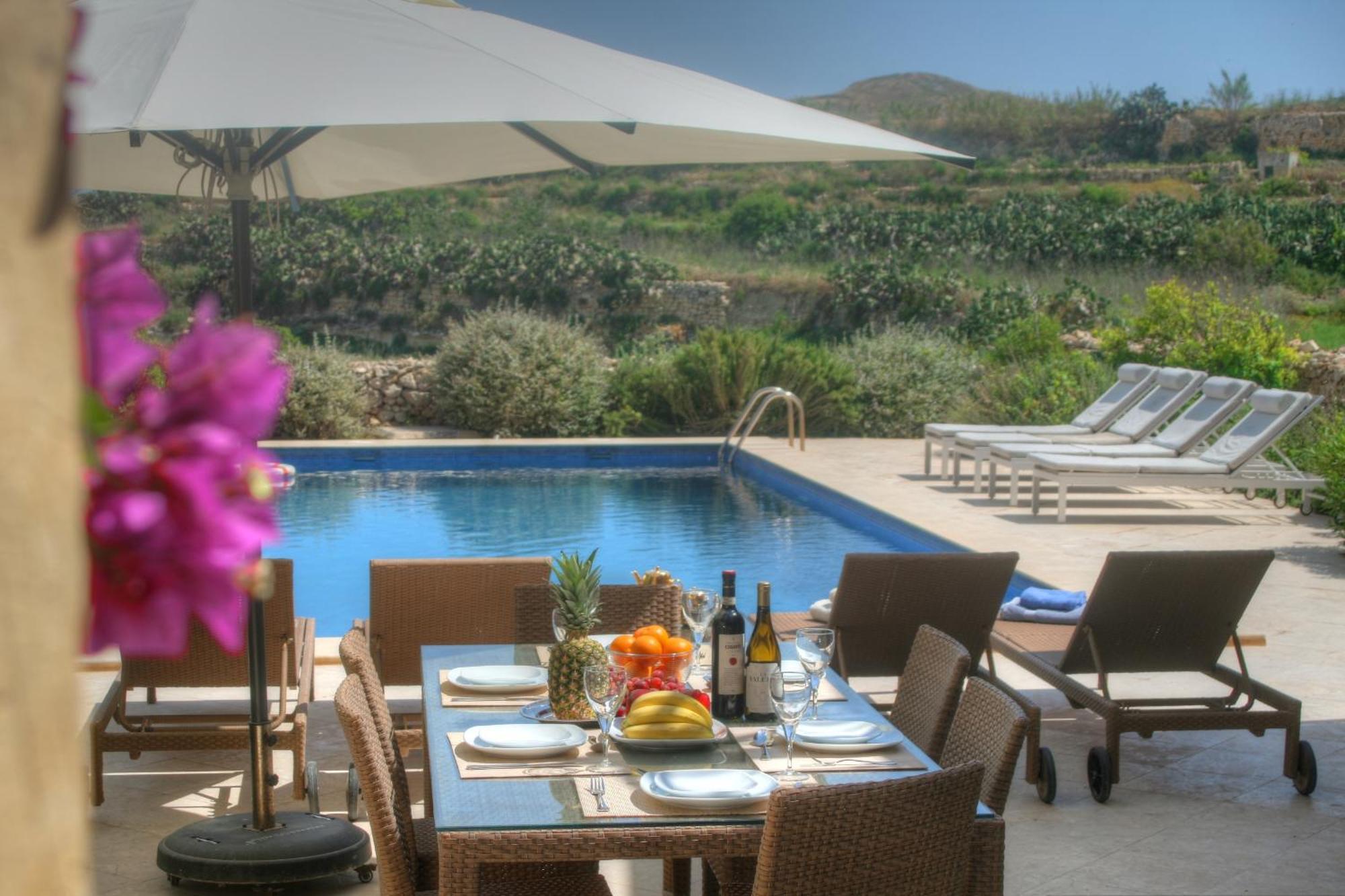 Villa Dar Il-wied Għarb